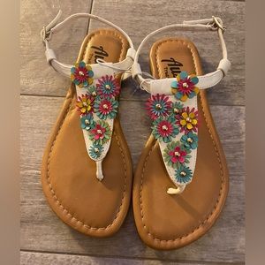 Girls white flower Sandals size